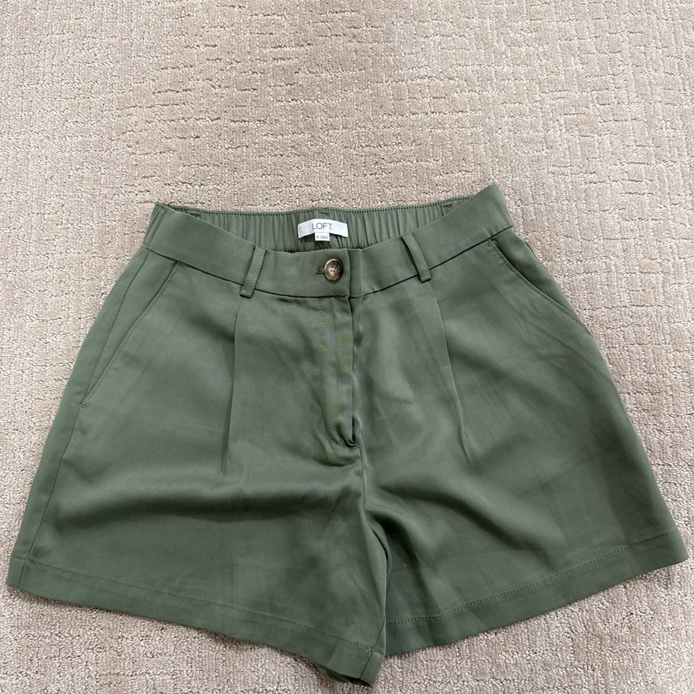 LOFT Olive Green Women's Shorts